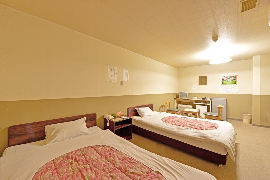Hotel Million Muroran Bagian luar foto
