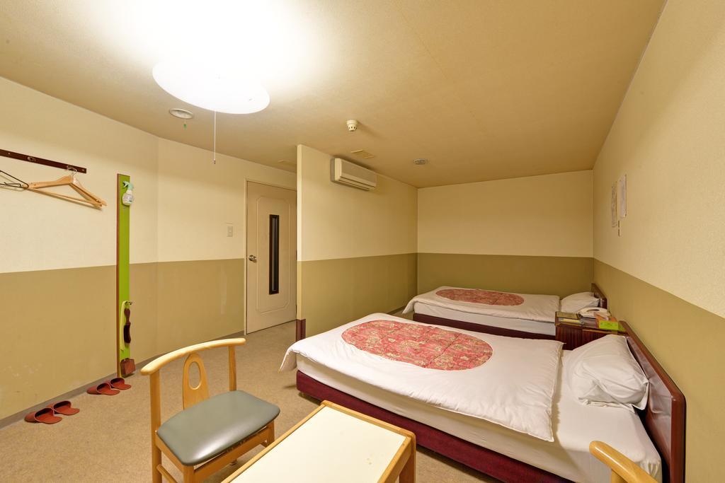 Hotel Million Muroran Bagian luar foto