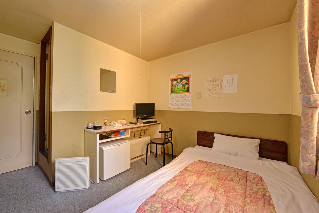 Hotel Million Muroran Bagian luar foto